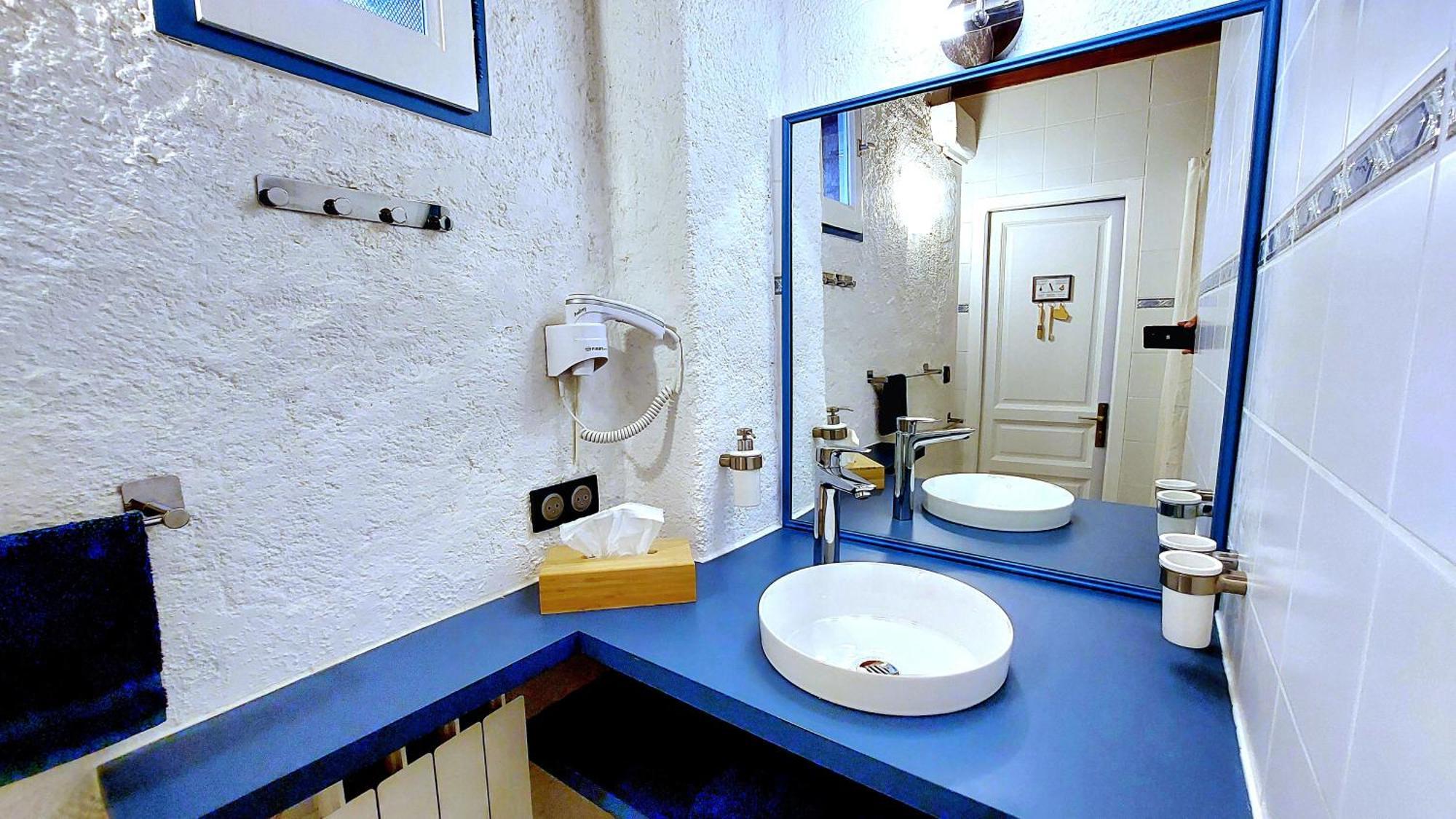 Maison Catalina Gignac  Buitenkant foto